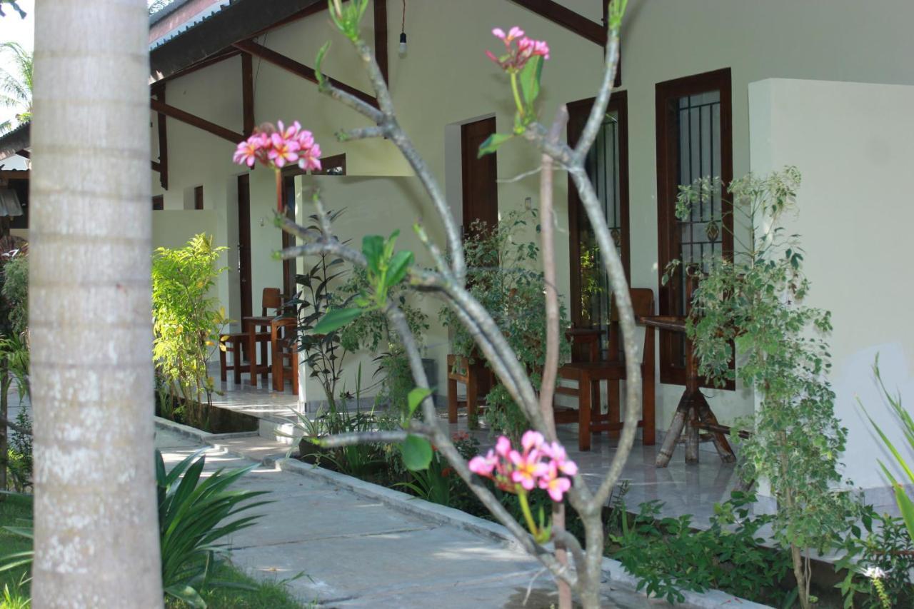 Herry Homestay Kuta  Exterior photo