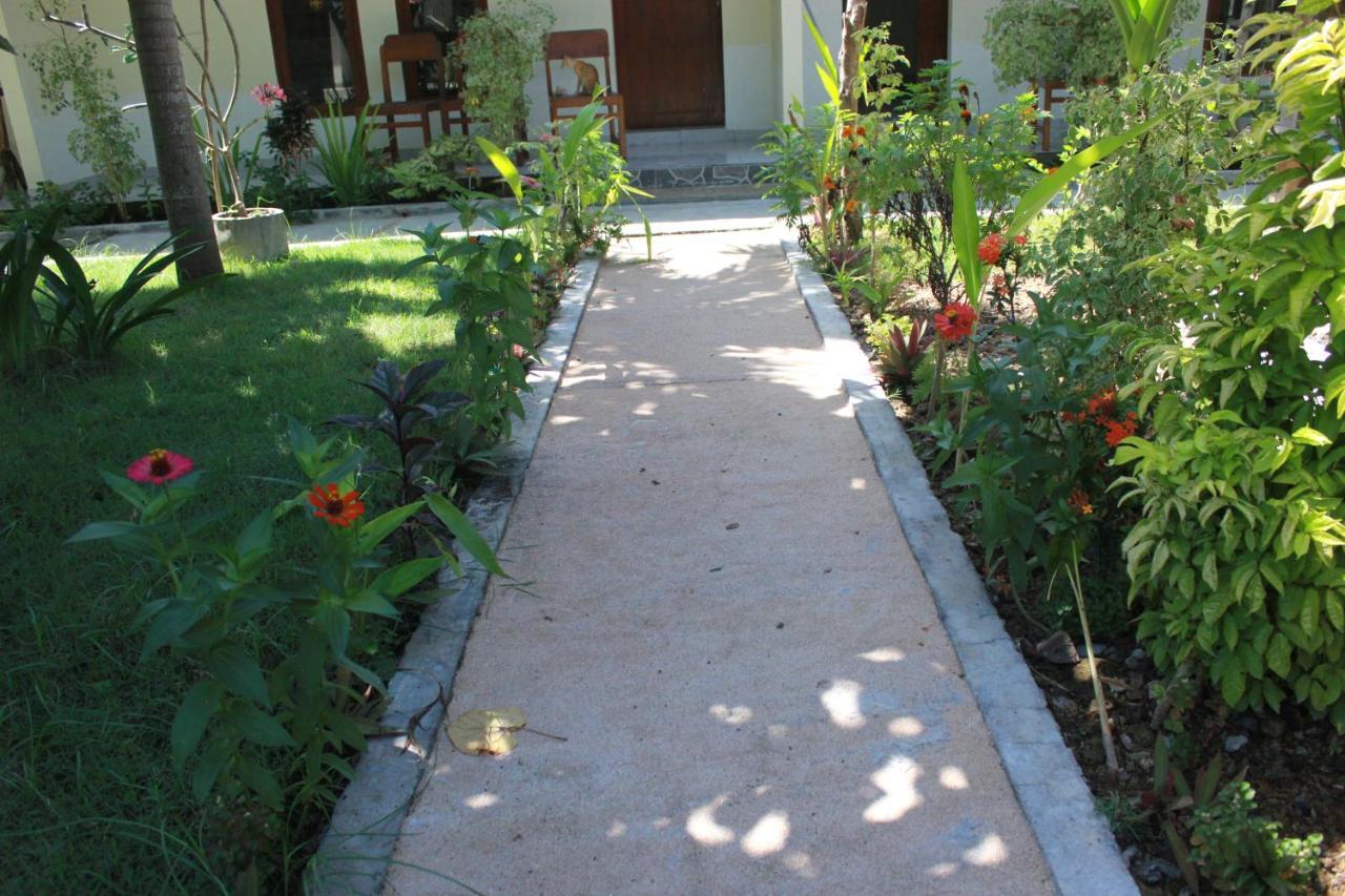 Herry Homestay Kuta  Exterior photo