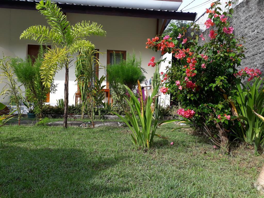 Herry Homestay Kuta  Exterior photo